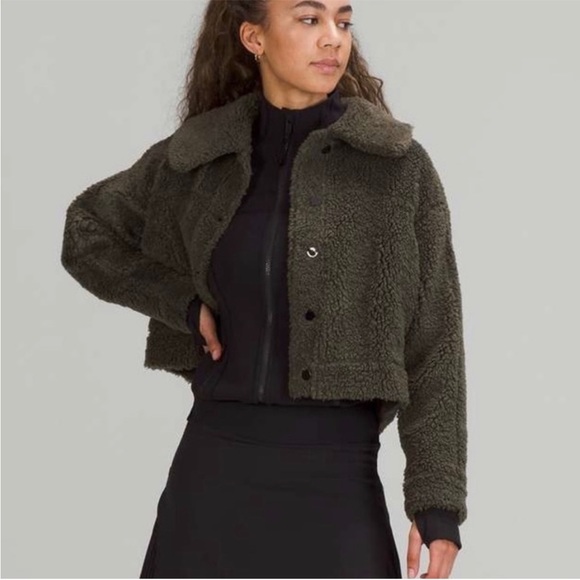 Lululemon NWOT black fleece textured button teddy jacket - Picture 7 of 15